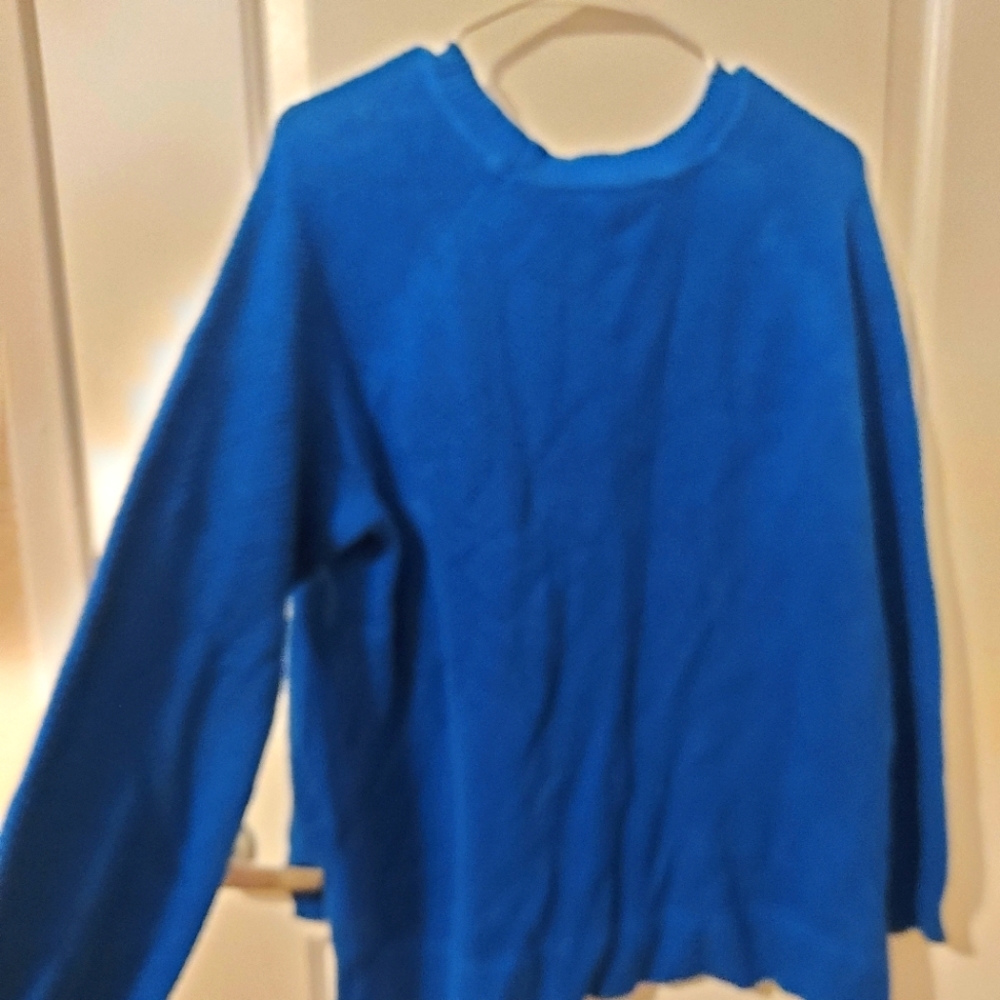 Time n True Long sleeve light sweater